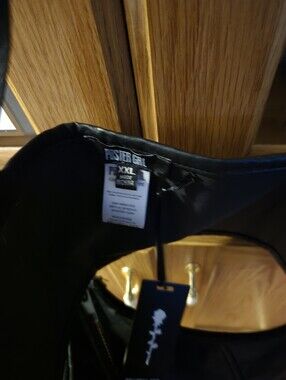 Womens Black Faux Leather Belt  XXL
